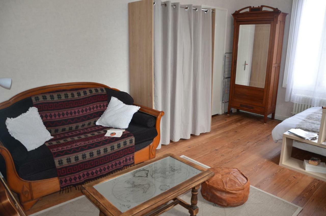 Joli Appartement Vue Sur L'Eglise Périgueux Exterior foto